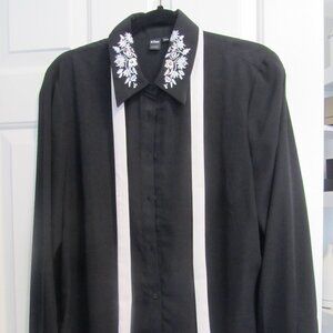 ICONE Women's Size X-Large Black Blouse with Embroidered Collar and White Tie.